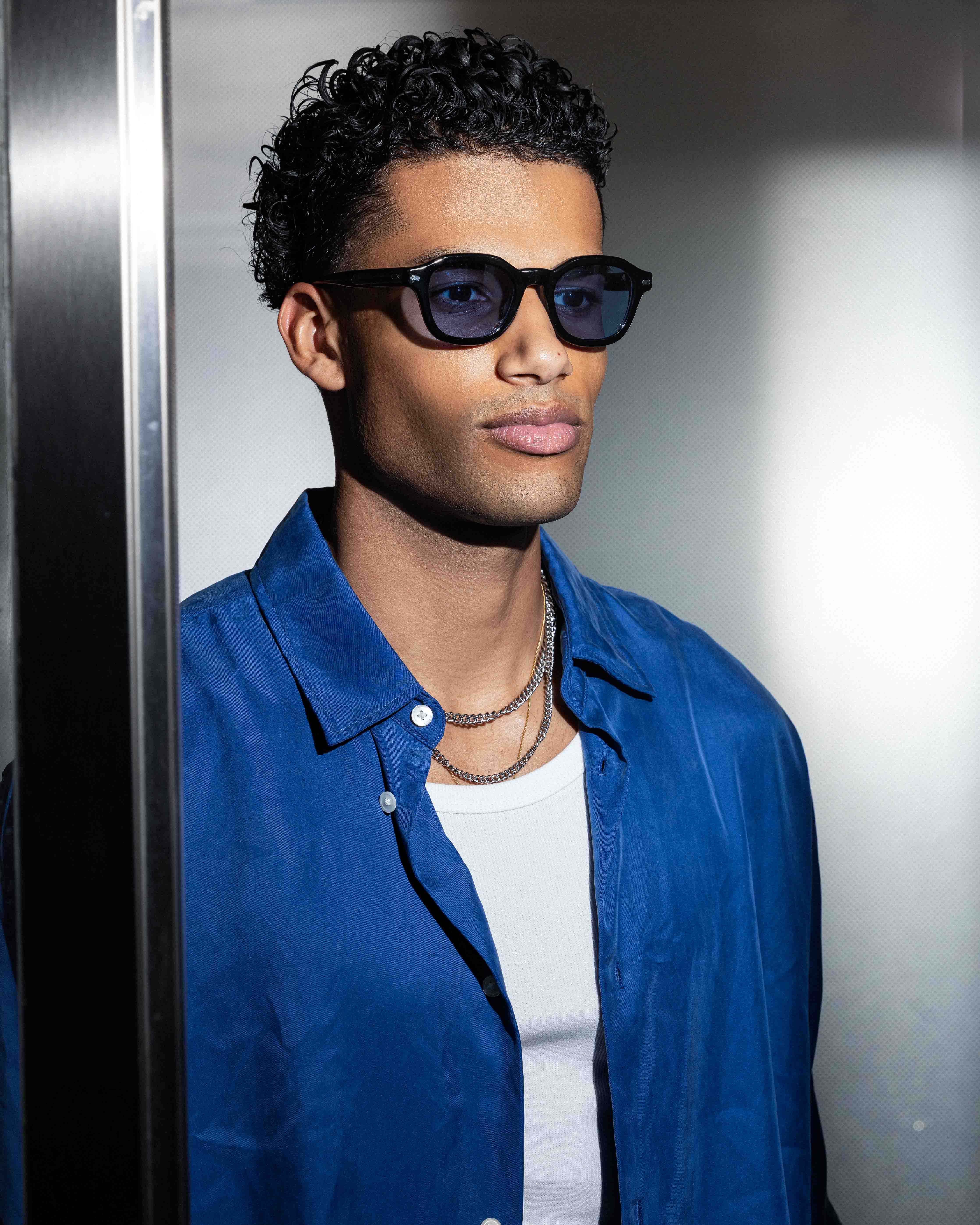 Black and Silver - Blue / Noir et Argent - Bleus / Sunglasses / Solaire