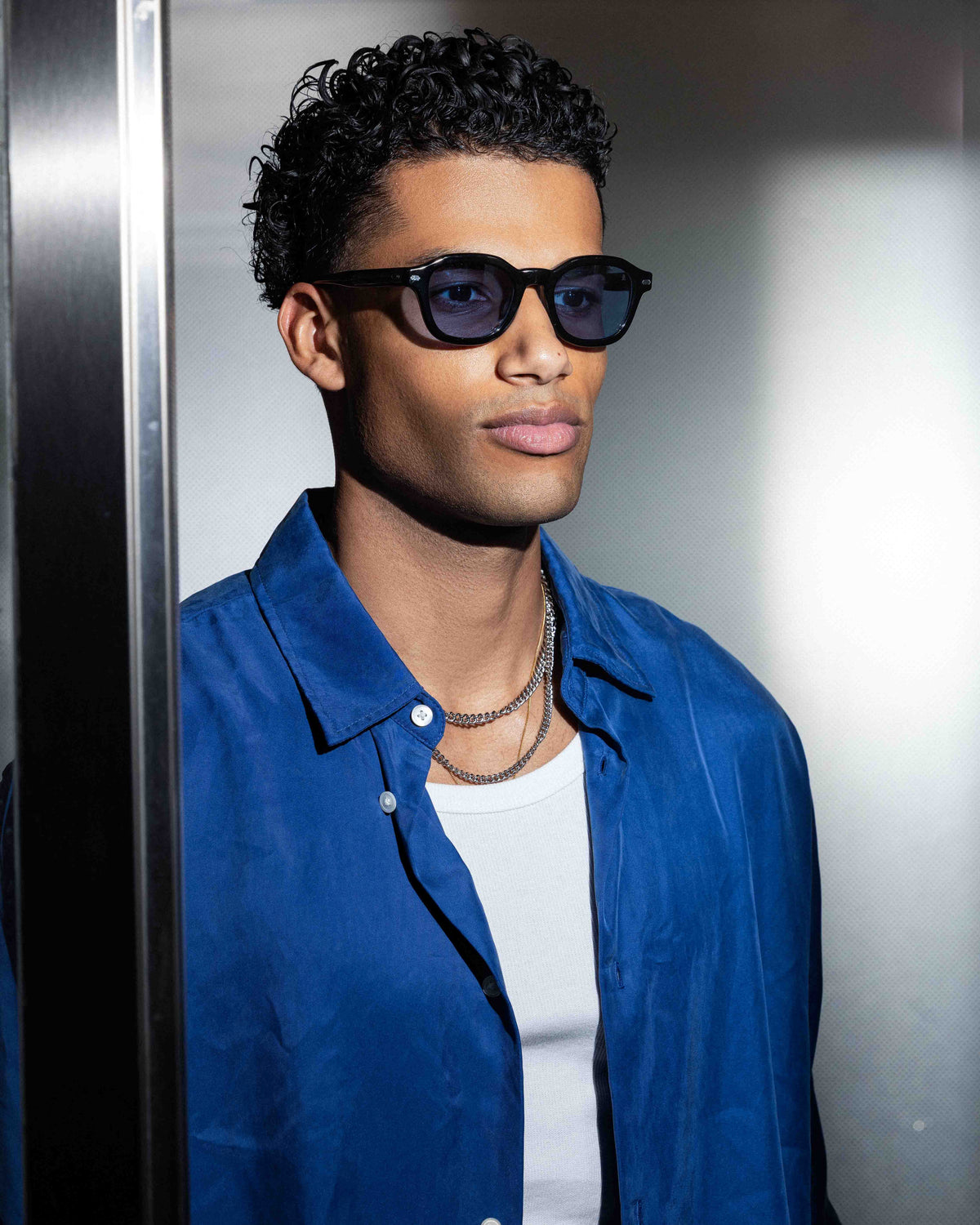 Black and Silver - Blue / Noir et Argent - Bleus / Sunglasses / Solaire