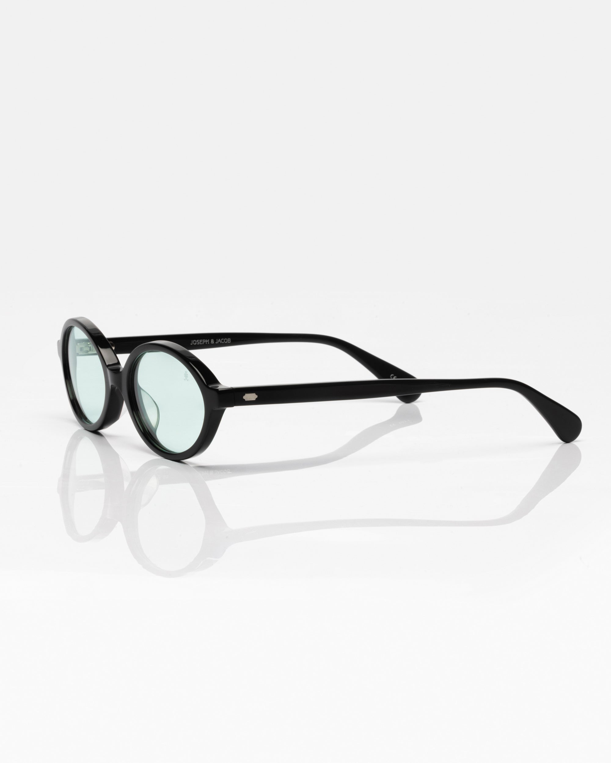 Black and Silver - Blue  / Noir et Argent - Bleu / Sunglasses / Solaire