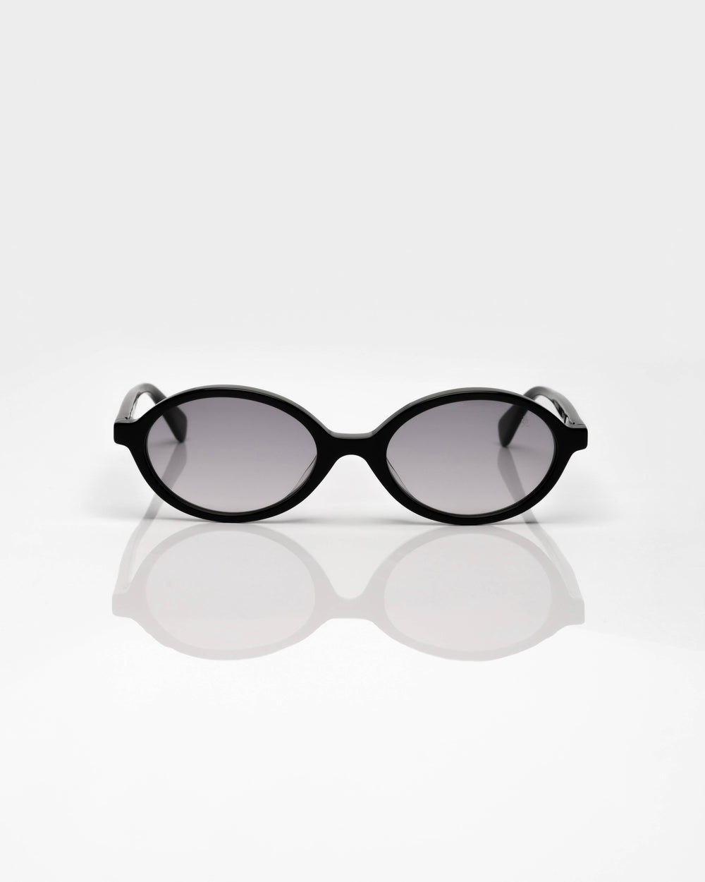 Black and Silver - Gradient Grey  / Noir et Argent - Dégradé Gris / Sunglasses / Solaire