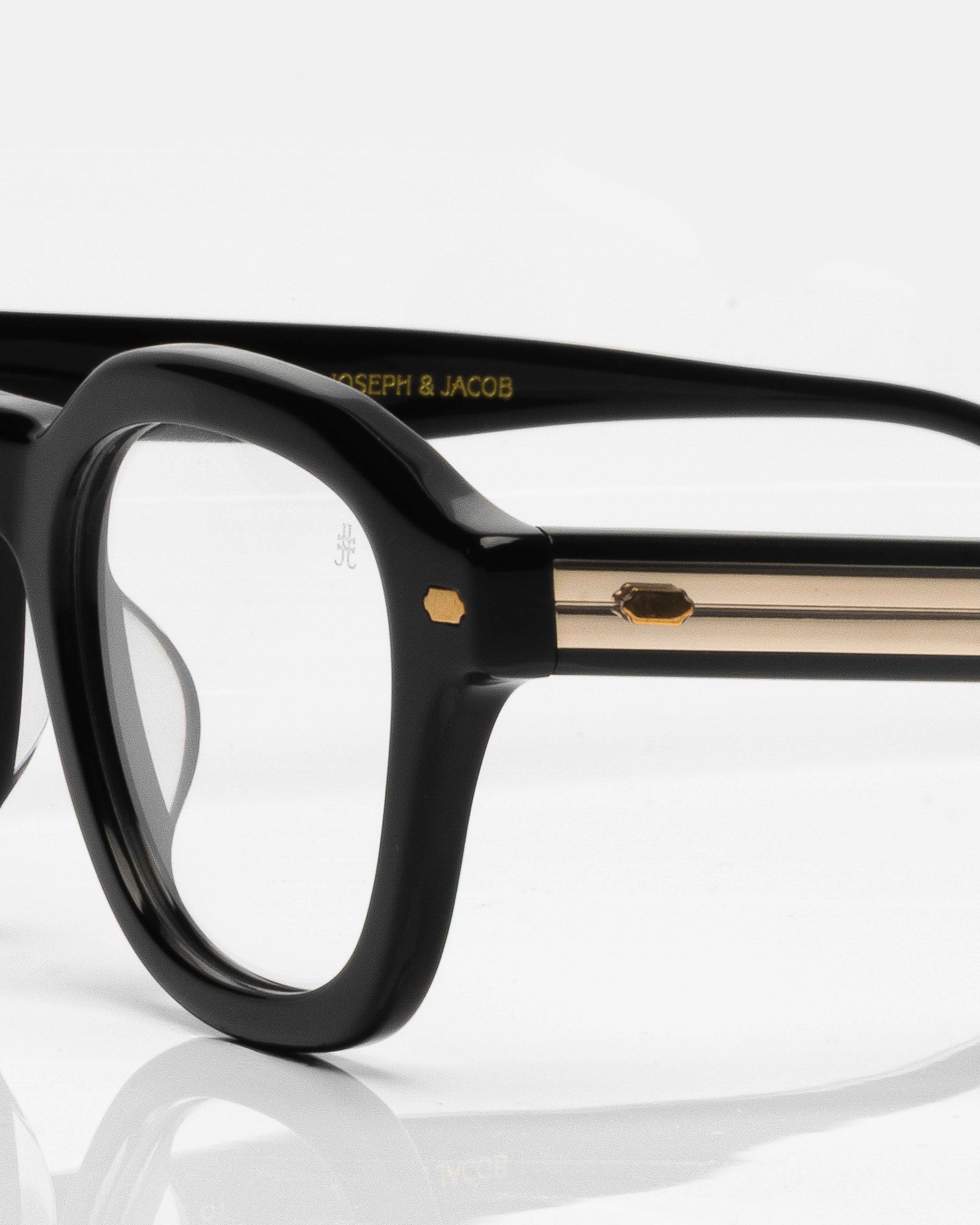 Black and Gold / Noir et Or / Optics / Optique